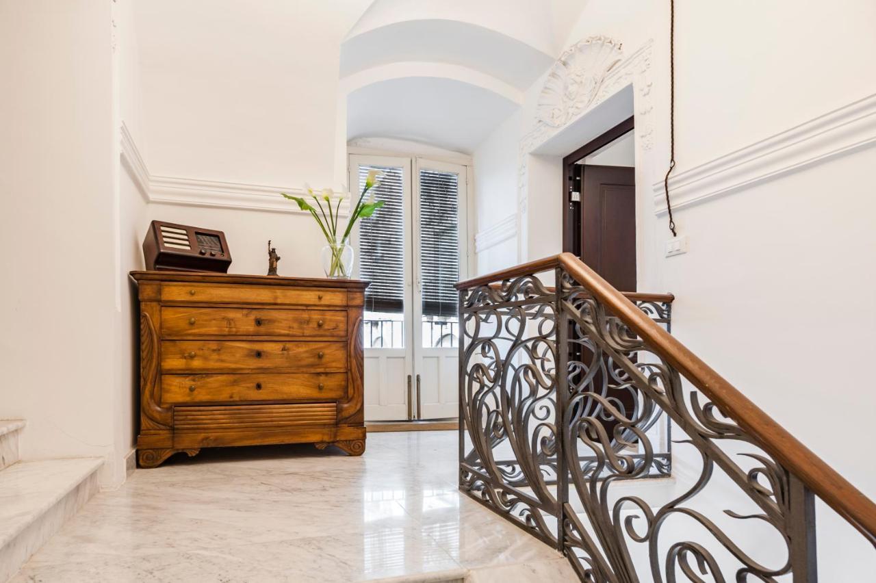 La Suite Di Piazza Dell'Universita Catane Extérieur photo