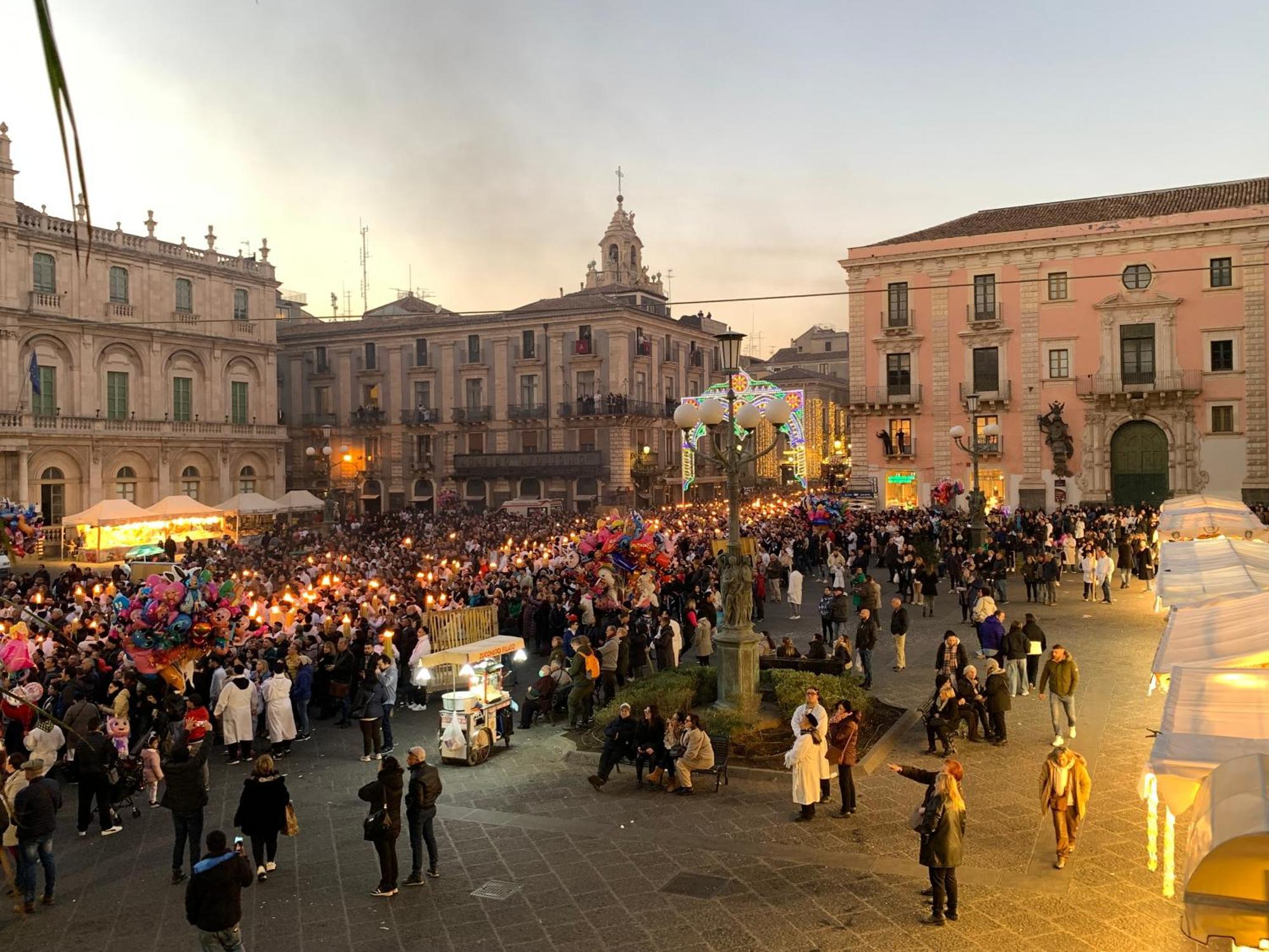 La Suite Di Piazza Dell'Universita Catane Extérieur photo